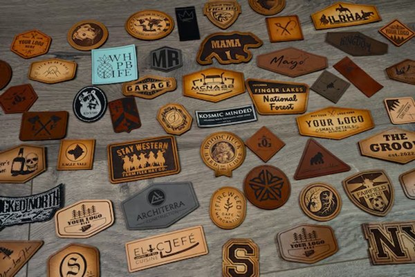 انواع اتیکت و مارک چرمی