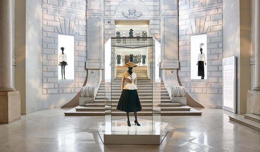 معرفی لوکس ترین برند ها و مارک های لباس مجلسی خارجی