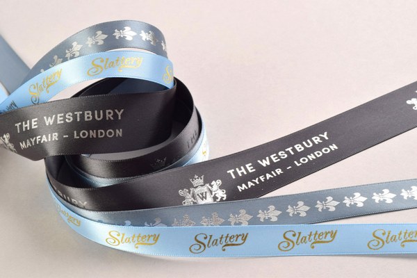 قیمت چاپ لوگو روی روبان